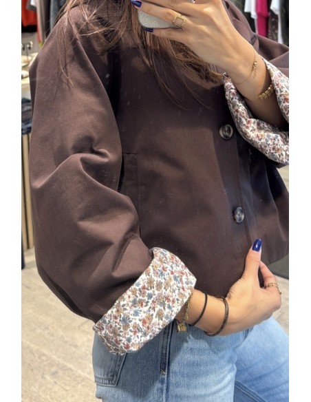 Trench court choco.