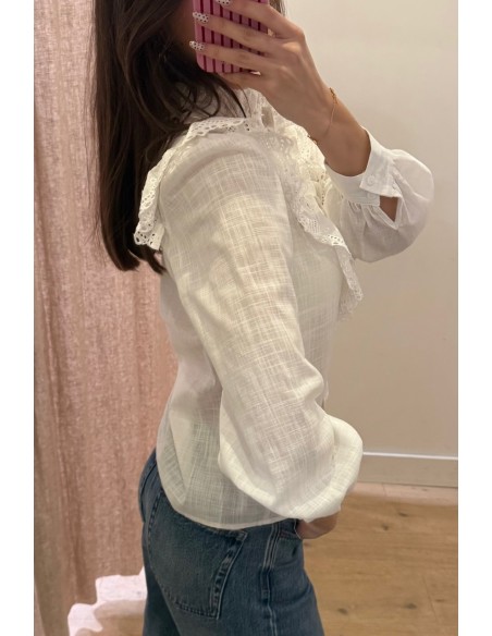 Chemise blanche col volanté