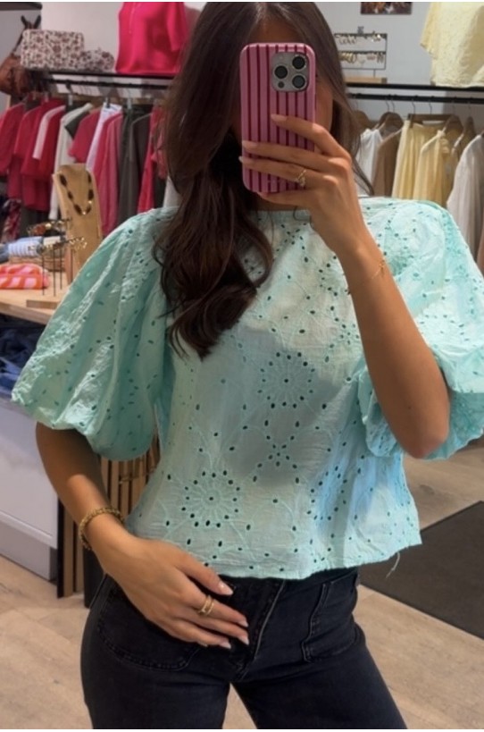 BLouse broderie anglaise Anastasia