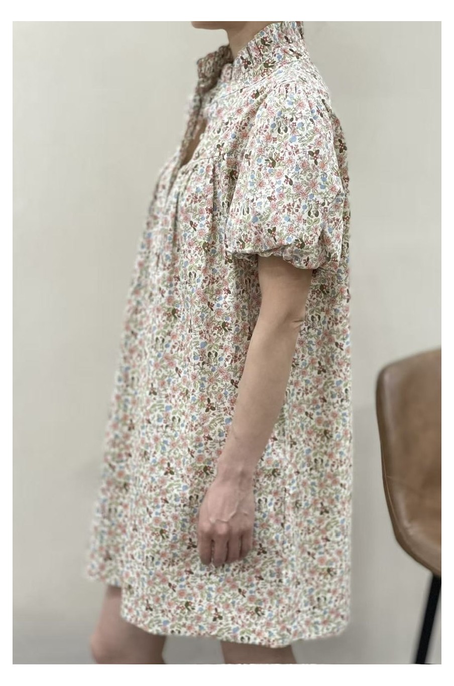 Robe courte manches ballon